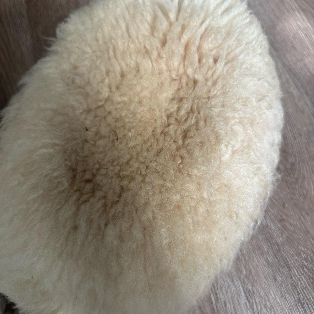 Genuine Sheep skin vest, hat and boots - Picture 2 of 5